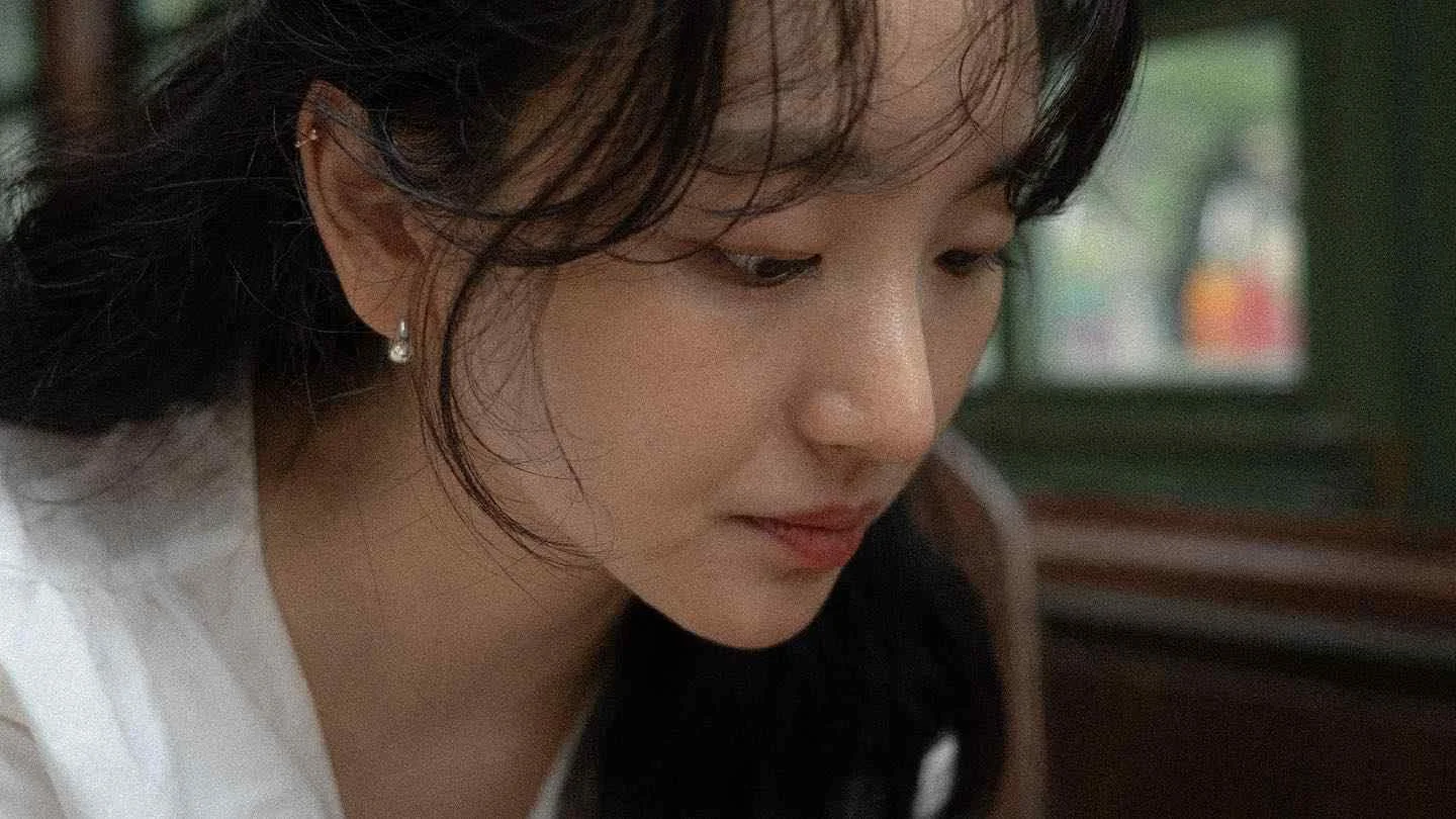 Won Jin Ah - won-jin-ah-10.webp